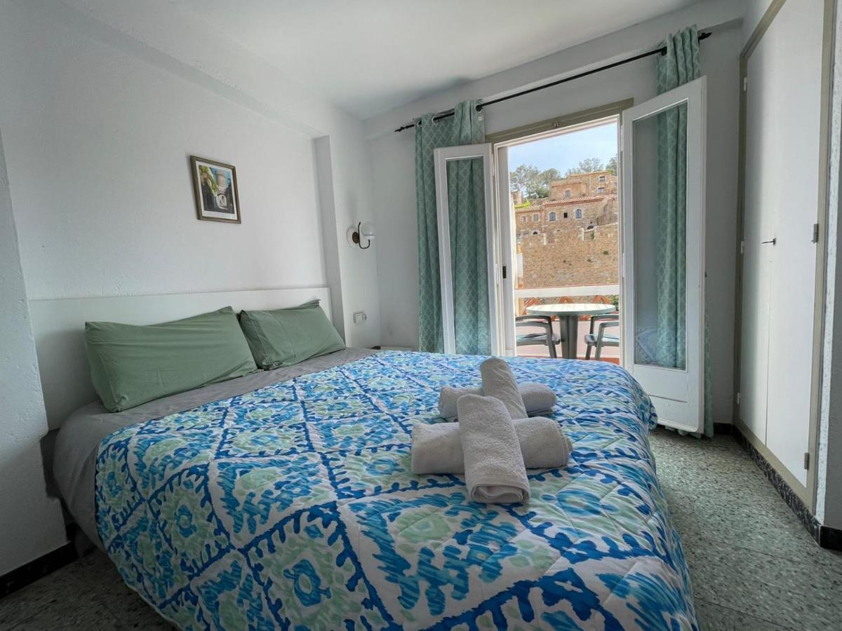 P&R Hostals Maria Rosa Tossa de Mar Exteriér fotografie